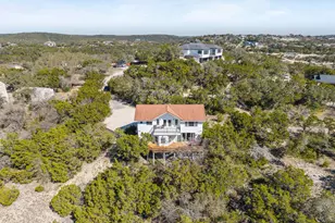 8101 Breeze Way, Jonestown, TX 78645 - Photo 39