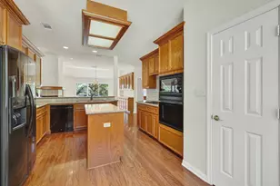 1000 Bamc Dr, Canyon Lake, TX 78133 - Photo 17