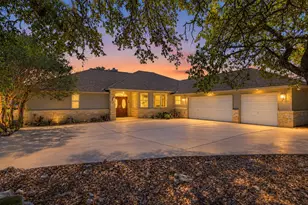 1000 Bamc Dr, Canyon Lake, TX 78133 - Photo 1