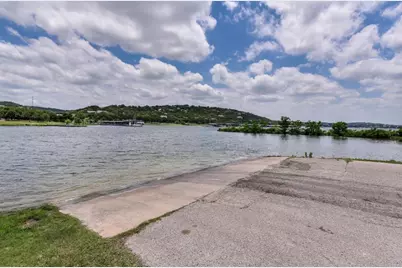 21844 Ticonderoga Avenue, Lago Vista, TX 78645 - Photo 13