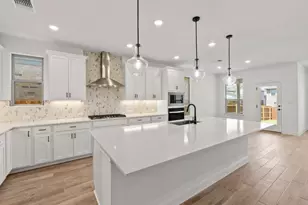 209 Bristlecone Bend, Liberty Hill, TX 78642 - Photo 5