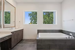 5500 Sendero Hills Pkwy, Austin, TX 78724 - Photo 19