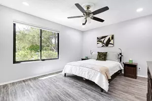 6807 Skynook Dr, Austin, TX 78745 - Photo 9