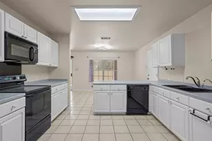 201 Covala Dr, Cedar Park, TX 78613 - Photo 11