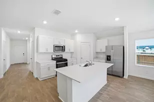 121 Las Lomas Dr, San Marcos, TX 78666 - Photo 13