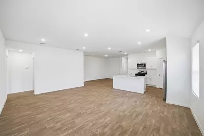 121 Las Lomas Drive, San Marcos, TX 78666 - Photo 11