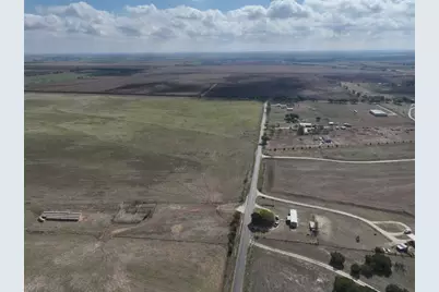 000 County Rd 269, Oglesby, TX 76561 - Photo 27