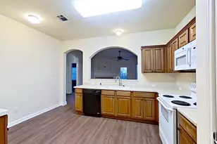 308 Rinehardt St, Hutto, TX 78634 - Photo 11