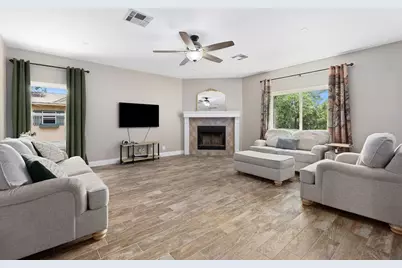 112 McLeod, Cedar Creek, TX 78612 - Photo 11