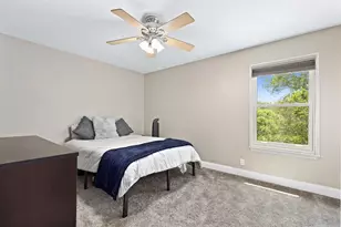 112 McLeod, Cedar Creek, TX 78612 - Photo 23