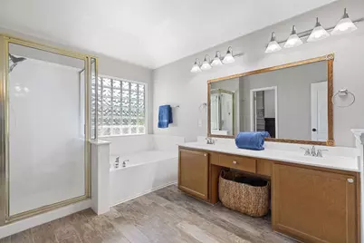 112 McLeod, Cedar Creek, TX 78612 - Photo 27