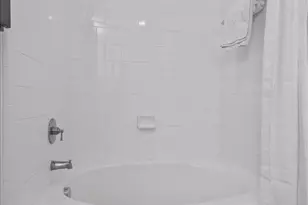 1900 Barton Springs Rd, Austin, TX 78704 - Photo 19