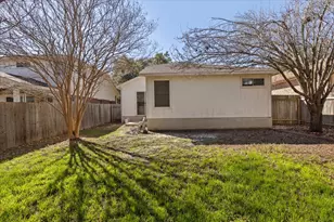 1007 Port Daniel Dr, Leander, TX 78641 - Photo 17