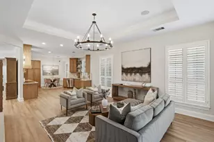 331 The Hills Dr, Austin, TX 78738 - Photo 13