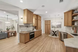 331 The Hills Dr, Austin, TX 78738 - Photo 13