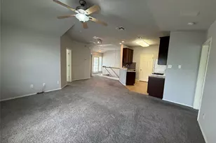 1900 Scofield Ridge Pkwy, Austin, TX 78727 - Photo 7