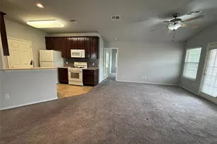 1900 Scofield Ridge Pkwy, Austin, TX 78727 - Photo 11