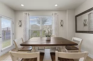 3651 Sandy Brook Dr, Round Rock, TX 78665 - Photo 5