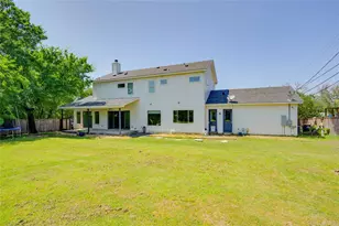 1305 Village W Dr, Austin, TX 78733 - Photo 13