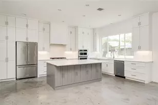 1305 Village W Dr, Austin, TX 78733 - Photo 5