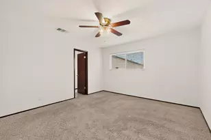 300 Hickok Ct, Austin, TX 78753 - Photo 15