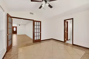 300 Hickok Ct, Austin, TX 78753 - Photo 11