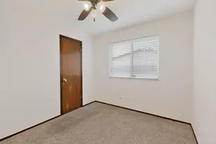 300 Hickok Ct, Austin, TX 78753 - Photo 25