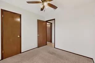 300 Hickok Ct, Austin, TX 78753 - Photo 21