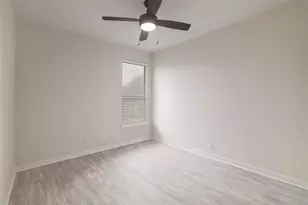 2101 Rivers Edge Way, Austin, TX 78741 - Photo 21