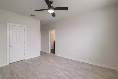 2101 Rivers Edge Way #26, Austin, TX 78741 - Photo 17