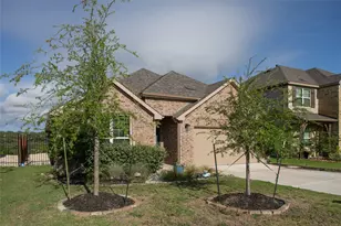 6808 Cliff Rose Dr, Spicewood, TX 78669 - Photo 15