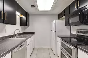 2401 Leon St, Austin, TX 78705 - Photo 7