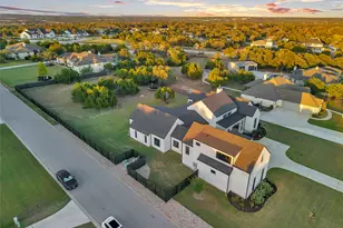 508 Gemma Dr, Liberty Hill, TX 78642 - Photo 35