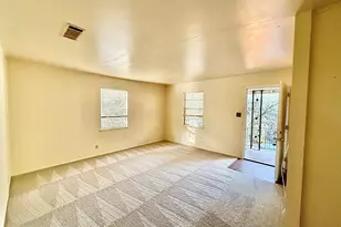 2411 S 5th St, Austin, TX 78704 - Photo 5