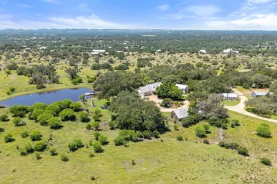1533 Ranch Road 1323, Johnson City, TX 78636 - Photo 3