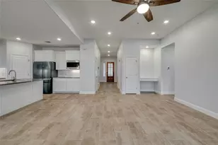 132 Kahalulu Dr, Bastrop, TX 78602 - Photo 5