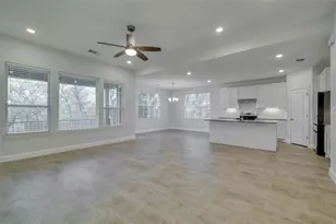 132 Kahalulu Dr, Bastrop, TX 78602 - Photo 11