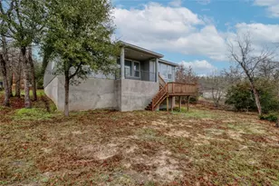 132 Kahalulu Dr, Bastrop, TX 78602 - Photo 25
