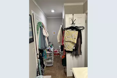 908 Honeysuckle Drive, Leander, TX 78641 - Photo 5