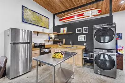 124 Valley Creek Drive, Cedar Creek, TX 78612 - Photo 21