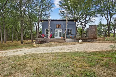 124 Valley Creek Drive, Cedar Creek, TX 78612 - Photo 15