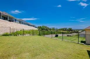 1040 Villa Rialto View, Leander, TX 78641 - Photo 27