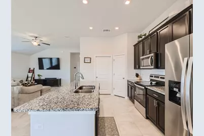 195 Star Light Way, Kyle, TX 78640 - Photo 9