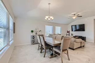 195 Star Light Wy, Kyle, TX 78640 - Photo 11