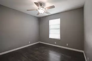 2301 Tern Cir, Austin, TX 78744 - Photo 11