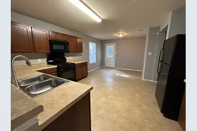 130 Quarter Avenue, Buda, TX 78610 - Photo 5