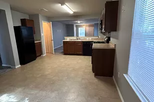 130 Quarter Ave, Buda, TX 78610 - Photo 7