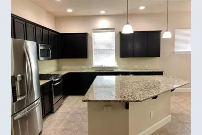 629 Loma Cedro Bend, Leander, TX 78641 - Photo 3