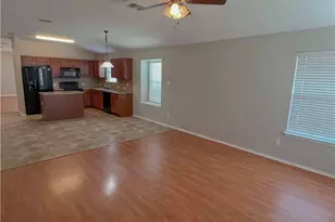 325 Altamont St, Hutto, TX 78634 - Photo 7