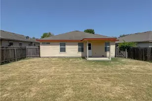 325 Altamont St, Hutto, TX 78634 - Photo 23